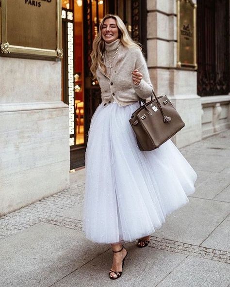 All Posts • Instagram White Tulle Skirt Outfit Winter, White Tulle Skirt Outfit, Tulle Skirt Outfit Casual Street Style, White Tulle Midi Skirt, Tool Skirt, Tutu Skirt Outfit, Tulle Skirts Outfit, Classy Street Style, White Tulle Skirt