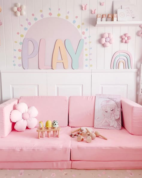 Girl Play Room Idea, Girls Play Room Idea, Girl Playroom Ideas Toddler, Girls Playroom Decor, Pastel Playroom Ideas, Baby Girl Playroom Ideas, Girly Playroom Ideas, Playroom Ideas Girl, Girl Room Ideas Kids