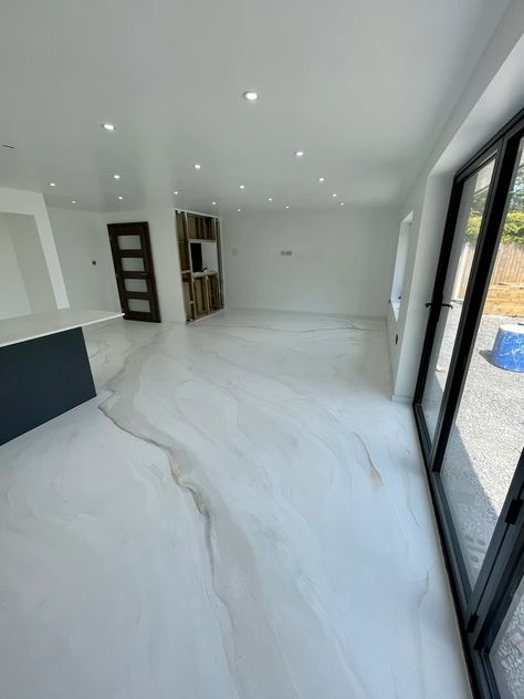 Resin Flooring Epoxy, Epoxy House Flooring, Floor Epoxy Design, Concrete Epoxy Floors In House, Epoxy Living Room Floor, Resin Floor Ideas, Resin Stairs, Epoxy Floors In Home, Marble Epoxy Floor