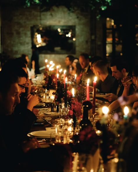 Passing of plates, clinking of glass, communing with friends. Banquet table dinner party receptions are my absolute favorite to capture. 🥂 On the blog today is the ultimate inspiration for a Brooklyn dinner party wedding at the @wythehotel ♥️ The Wythe just brings that homey feel to every event, and Amy & Rick did everything in their power to make all of their out-of-towners feel at home in Brooklyn. I made sure to get photos of every guest laughing together, and I eavesdropped on some conve... Exclusive Dinner Party, Dinner Party Engagement, Flash Photography Dinner Party, Sophisticated Dinner Party, Family Dinner Photoshoot, Ina Garten Dinner Party, Dinner Party Wedding Intimate, Long Table Dinner Party, House Party Pics