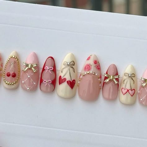 Read Heart Nails, Red Pink Nails Design, Nails Press On, Red Cute Nails, Red And Pink Nails Ideas, Red Coquette Nails, Cute Gel Nail Designs, Red Rose Nails, Red Pink Nails