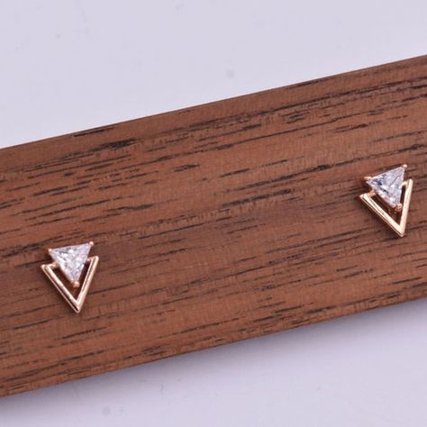 Classy Jewellery, Small Earrings Gold, Double Triangle, Simple Gold Earrings, Diamond Tops, Gold Earrings Models, Quirky Jewelry, Collar Clips, Minimalist Earrings Studs