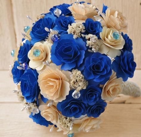 Royal Blue Wedding Ideas, Fandom Wedding, Royal Blue Bouquet, Royal Blue Centerpieces, Prince Baby Shower Decorations, Cream Bouquet, Blue Wedding Ideas, Unique Wedding Bouquet, Blue Gold Wedding