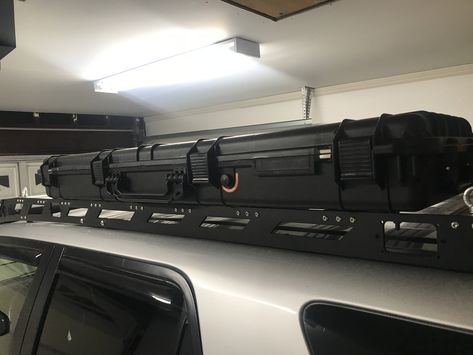 Roof Rack Storage Box (Apache 9800 Long Rifle Case) — Sheldon Chu Photography Diy Overland Gear, Roof Rack Ideas Off Road, Roof Rack Storage, Taco Supreme, Car Roof Storage, Tacoma Overland, Garage Door Framing, Outback Wilderness, Sleeping Tent