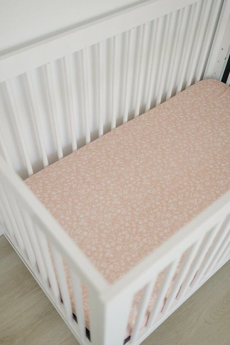 Wildflower Crib Sheet – Project Nursery Baby Bedding Ideas, Beds For Boys, Crib Sheets Girl, Rockabye Baby, Crib Mobiles, Baby Cot Bedding, Baby Crib Sheets, Muslin Baby Blankets, Boy Room Decor