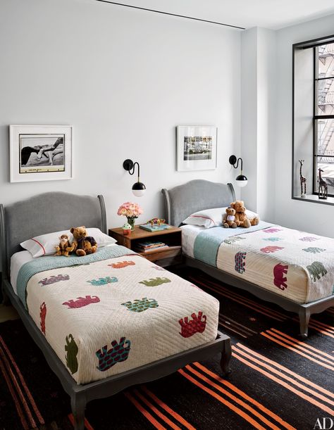 Images by Naomi Watts’s brother, photographer Ben Watts, are displayed above RH Baby & Child beds in the boys’ room of her Manhattan apartment. Stylish Kids Bedroom, Ladder Shelves, Shared Bedroom, Twin Bedroom, Simple Bed, Industrial Hardware, Shared Bedrooms, Display Furniture, Girl Toddler