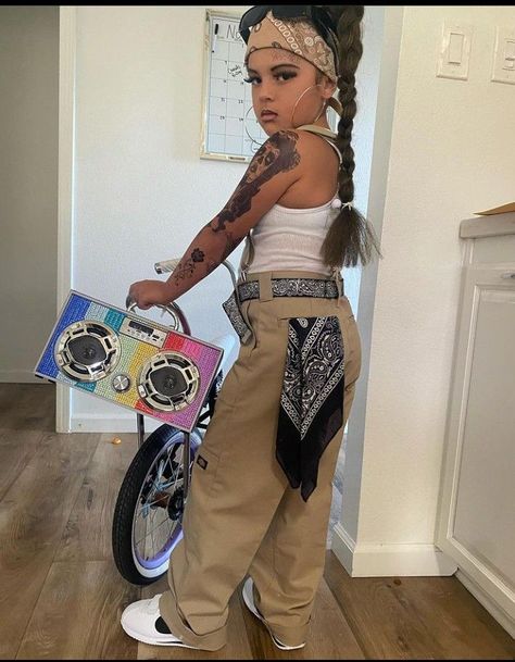 Cholos Halloween Costumes, Chicana Halloween Costumes, Gangsta Party Outfit, Chicano Themed Party, Cholo Costumes Women, Chola Inspired Outfit, Cholo And Chola Halloween Costume, Chola Party Outfit, Cholo Outfits For Women