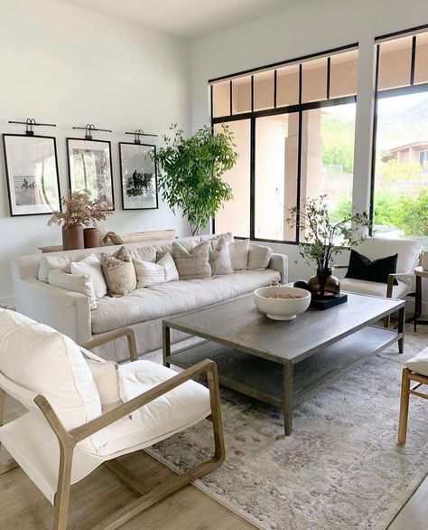 Loloi Rugs on Instagram: “Neutral room 🤝 neutral rug. @elpetersondesign chose the Teagan rug in sand and ivory. (Rug: Teagan TEA-03 Ivory / Sand) #TheLoloiLook” El Peterson Design, Decorate Wall Behind Couch, Color Palette For House, Behind Couch Decor, Industrial Living Rooms, Wall Behind Sofa, Wall Behind Couch, Neutral Farmhouse Decor, Above Couch Decor