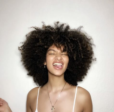 Pelo Afro, Coily Hair, 4c Hairstyles, Curly Girl, Hair Journey, Afro Hairstyles, Aesthetic Hair, Black Girls Hairstyles, Pretty Face