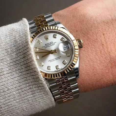 watchesukraine #garmin #applewatchband watche Rolex Presidential, Rolex Datejust Men, Rolex Watches Women, Swiss Army Watches, Watches Women, Vintage Rolex, Rolex Watch, Rolex Oyster Perpetual, Classy Jewelry