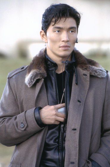 Rick Yune Model, Johnny Tran, Rick Yune, Bond Villains, James Bond Characters, License To Kill, James Bond Books, Die Another Day, Hollywood Actors Handsome