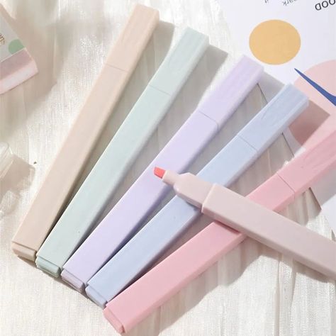 💖 6Pcs Cute Aesthetic Fluorescent Pen Soft Tip School Office Supplies Highlighters Pens Pastel Highlighters Marker Pen 💖 by Samag Shop At cheap price 🤑 Shop now 🛍️ at https://tinyurl.com/2yb89ntj Cute Markers, Pastel Highlighters Pens, Pastel Highlighters, Pastel Highlighter, Highlighter Set, Pen Art Drawings, Highlighter Pen, Highlighters Markers, Stationary School