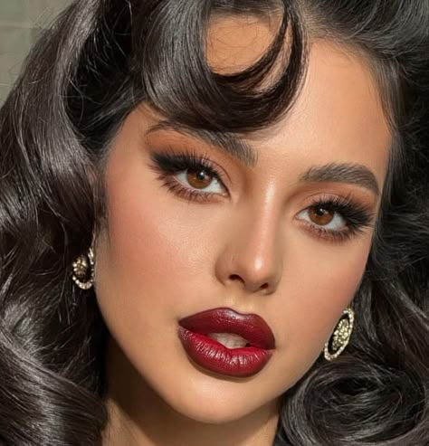 Makeup Look With Dark Red Lipstick, Eye Makeup For Burgundy Lips, Retro Smokey Eye, Elegant Dramatic Makeup, Proposal Makeup Ideas, Bold Red Eyeshadow, Red Eye Makeup Homecoming, Makeup Looks Dark Lip, Wedding Makeup Burgundy Dress