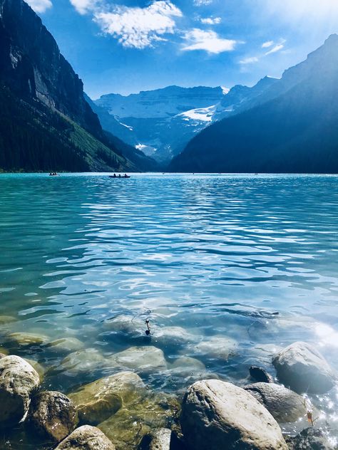 Alberta Lake Louise, Lake Core Aesthetic, Louise Aesthetic, Lake Louise Canada, Pink Terracotta, Canada Photography, Camping Aesthetic, Pink City, Landscape Art Painting