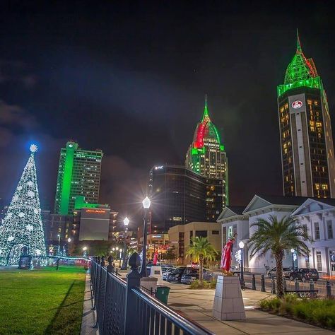 Mobile Alabama at Christmas 2018 Alabama Christmas, City Tree, Mobile Alabama, Hosting Christmas, Mormon Temple, Sweet Home Alabama, Tree Lighting, Christmas Tree Lighting, Travel Deals