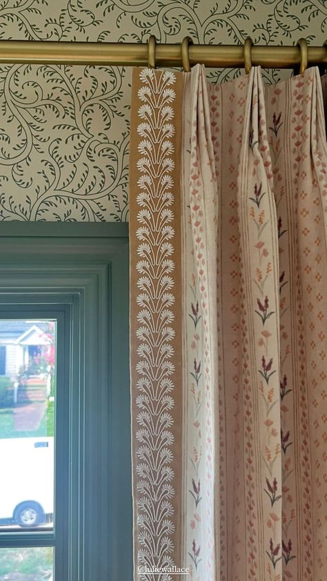 Maggie Bratton Dillon (@maggiebdillon) • Instagram photos and videos Linen Curtains With Trim, Curtains Aesthetic, Lulie Wallace, Cottage Bath, Windsor House, Drapery Designs, Window Treatments Bedroom, Girl’s Room, Window Dressing