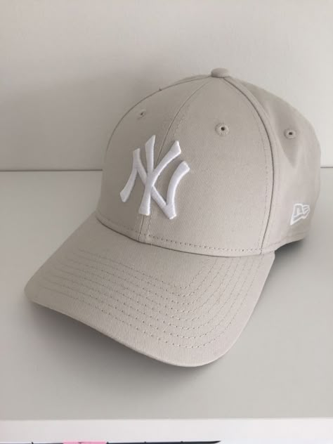 Mlb Shoes, Peony Aesthetic, Ny Cap, Trendy Caps, Summer Embroidery, Hat Aesthetic, Street Outfits, Hats Fashion, Stylish Caps