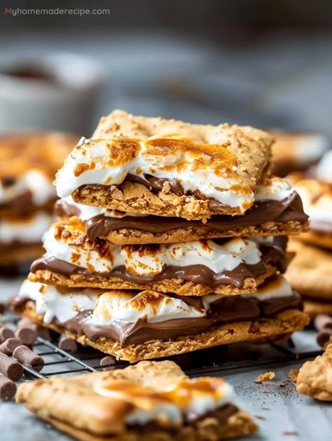 Savor The Ultimate S’mores Crack Recipe For A Blissful Treat - My Home Made Recipe Work Desserts Treats, S’mores Inspired Desserts, Smores Desserts For A Crowd, Bake Good Recipe, S’more Bark, Recipe For S’mores Dip, Smores Cracker Candy, S’more Dessert Recipes, Smores Bars Easy