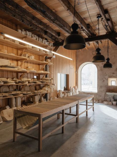 An old barn might work if it was insulated… I’ll get there, I’ll get where I wanna go 🥰. Atelier Design, Design Studio Workspace, Timber Cabin, Studio Layout, Workshop Studio, Building Renovation, Timber Beams, Ceramic Workshop, Pottery Workshop