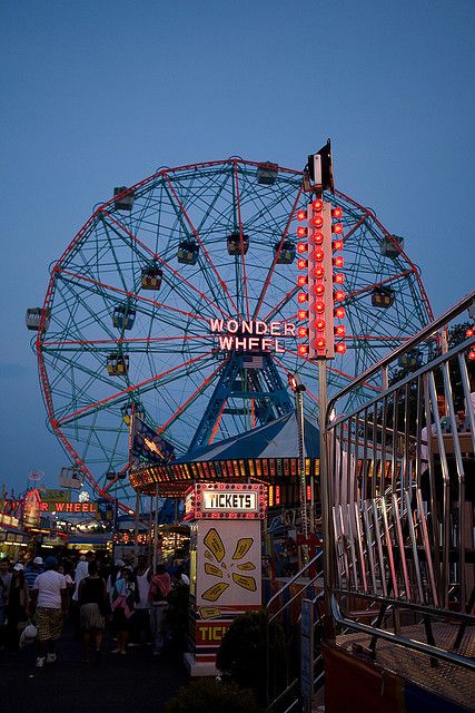 Coney island, NYC Nyc Beach, Wonder Wheel, Arcade Retro, Street People, Ferris Wheels, Fun Mom, Birthday Week, Carnival Rides, Last Ride