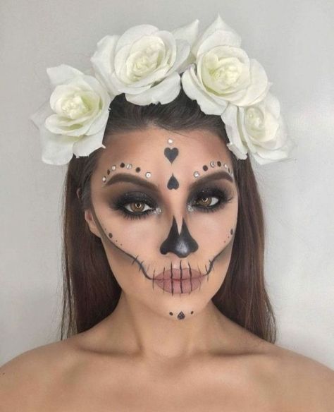 Dia De Los Muertos Outfit Ideas, Simple Day Of The Dead Makeup, Catrina Makeup Easy, Day Of The Dead Makeup Easy, Catrina Costume Diy, Easy Catrina Makeup, Simple Catrina Makeup, Dia De Los Muertos Makeup Ideas, Dia Los Muertos Makeup