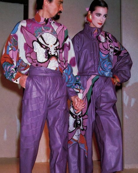 80s Street Style, Fashion History Timeline, Kansai Yamamoto, 1980's Fashion, Vintage Sportswear, 90's Fashion, 1980s Fashion, Dope Fashion, Edgy Style