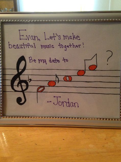 Band geek promposal Music Related Promposal, Choir Hoco Proposals, Choir Promposal, Musical Promposal Ideas, Music Promposal Ideas, Band Hoco Proposals, Emo Promposal, Band Promposal, Music Promposal