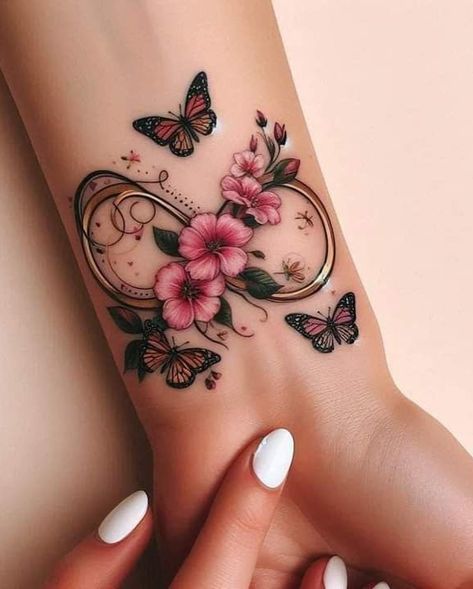 Monarch Tattoos, Cool Wrist Tattoos, Hand And Finger Tattoos, Butterfly Tattoos For Women, Tattoos For Women Flowers, Tasteful Tattoos, Pretty Tattoos For Women, Hand Tattoos For Women, Tatuaje A Color