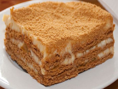 Graham Cake, Mango Float, Filipino Dessert Recipes, Pinoy Dessert, Float Recipes, Gelatin Recipes, Filipino Dessert, Filipino Recipe, Filipino Desserts