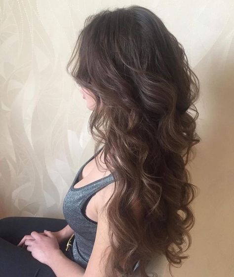 Hairstyles For Layered Hair, Hairstyle Inspo, Hair Stylies, Long Wavy Hair, Hair Inspo Color, Dream Hair, Pretty Hair, Aesthetic Hair, Hairstyles Haircuts