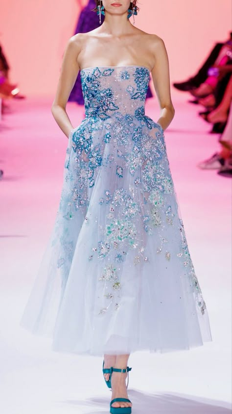 Queen Cocktail, Georges Hobeika Couture, George Hobeika, Hobeika Couture, Collection Couture, Fancy Gowns, Duchess Satin, Georges Hobeika, Amazing Clothes