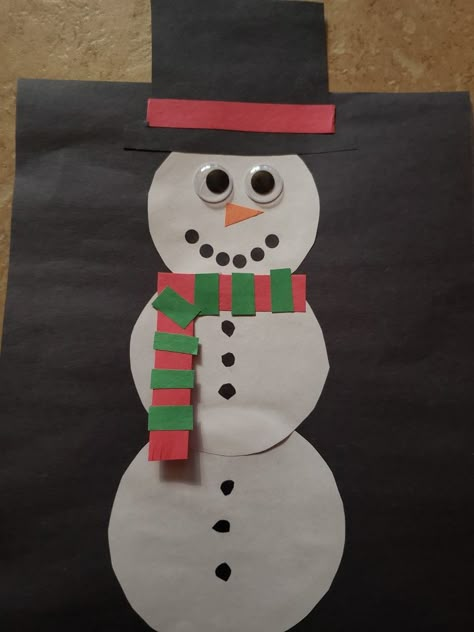 Construction Paper Winter Crafts, Kids Christmas Crafts Construction Paper, Simple Christmas Crafts For Kids Construction Paper, Construction Paper Crafts Christmas, Christmas Crafts With Construction Paper, Christmas Crafts Construction Paper, Christmas Construction Paper Crafts, Construction Paper Christmas Crafts, 1st Grade Crafts