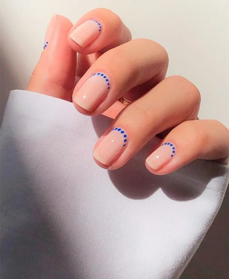 Minimal Short Nail Design, Blue Dots Nails, Makeup Dots, Minimal Nail Art, Easy Nail Designs Summer, Minimal Nails Art, Natural Nail Designs, Milky Nails, Subtle Nails