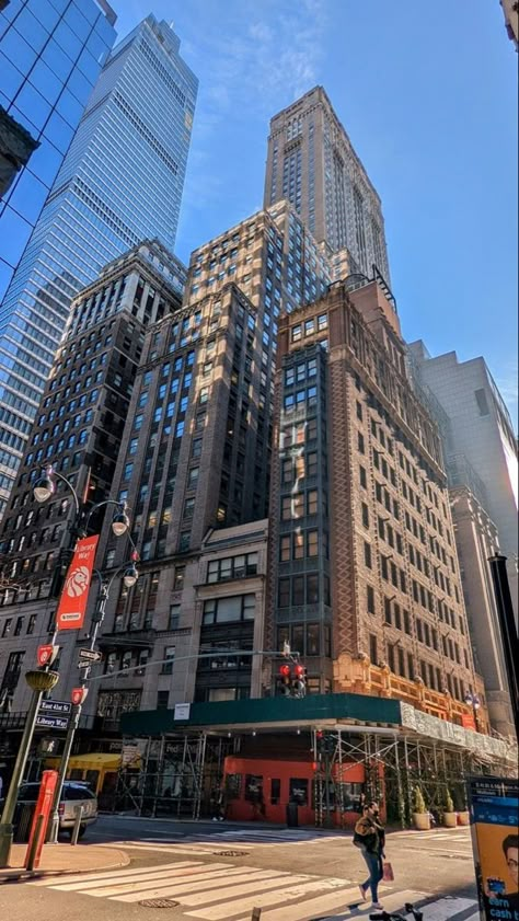 City Skyline Photography, New York City Vibes, City Structure, Streets Photography, City Reference, Perspective Photos, City Streets Photography, San Myshuno, New York Buildings