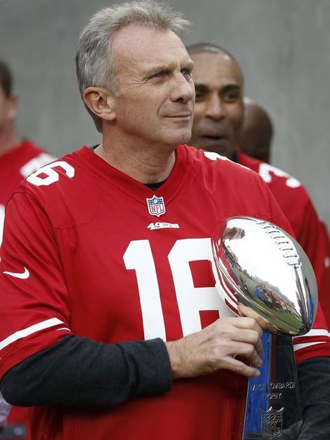 Bell: San Francisco icon Joe Montana knows what lies ahead in Super Bowl 50 - USA Today 2016-0131 49ers Faithful, 49ers Pictures, 49ers Players, Nfl Football 49ers, Forty Niners, San Francisco 49ers Football, Nfl 49ers, Super Bowl 50, Joe Montana