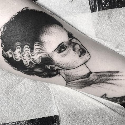 The Bride Of Frankenstein Tattoo, Frankenstein Wife Tattoo, Frankenstein And His Bride Tattoo, Frankensteins Bride Tattoo, Young Frankenstein Tattoo, Bride Of Frankenstein Tattoo Traditional, Classic Monster Tattoo, Gothic Small Tattoos, Frankenstein Bride Tattoo