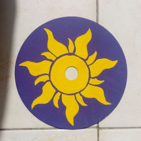 Drawing On Disk, Vynil Paint Ideas, Painting Cds Ideas, Painting On Cd Ideas, Ideas Para Pintar Cd, Painting Cd Ideas, Things To Paint On Cds, Painted Cd Ideas, Dvd Painting Ideas