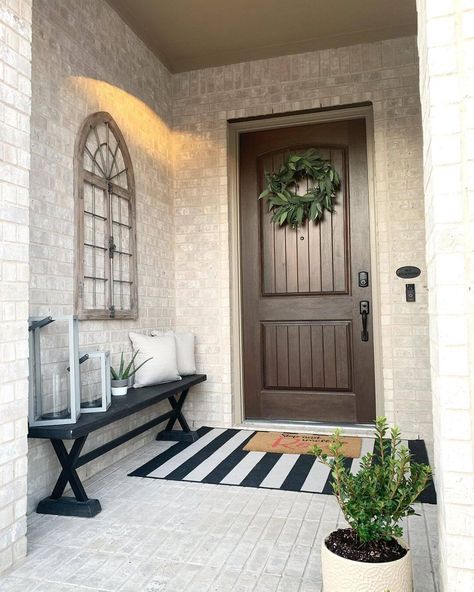 Simple Small Front Porch Ideas on a Budget | Sunny Side Design Small Outside Entryway Ideas, Small Front Door Decor Entrance Modern, Long Front Entryway Ideas Exterior, Small Front Door Porch Ideas, Small Front Entrance Ideas Outdoor, Double Door Front Porch Decor, Front Outdoor Entrance Ideas, Front Door Plants Ideas, Small Outdoor Entrance Ideas