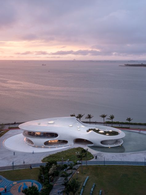 Mad Design, Mad Architects, David Chipperfield Architects, Futuristic Home, Construction Area, Library Architecture, Mix Use Building, Haikou, Natural Ventilation