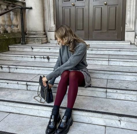 Patterned Tights Outfit, Burgundy Tights Outfit, Burgundy Skirt Outfit, Red Tights Outfit, Burgundy Tights, Aesthetic Overalls, Pumpkin Stand, Maroon Outfit, Aesthetic Business