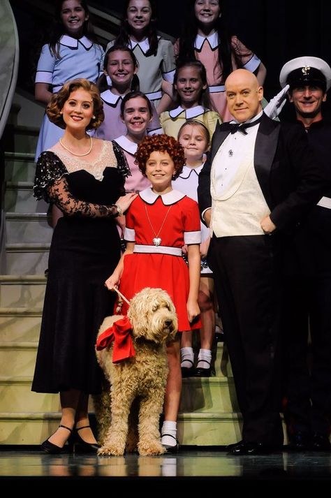 Grace Farrell, Anthony Warlow, Broadway Musicals Costumes, Annie Broadway, Annie The Musical, Penguin Project, Penguins Project, Miss Hannigan, Annie Costume