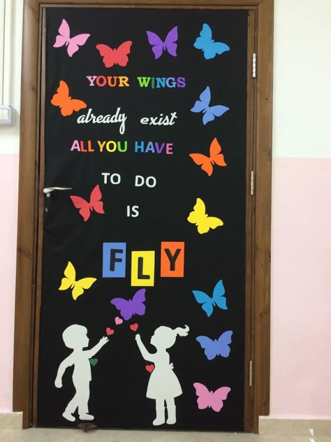 Kg Classroom Wall Decoration, Decoration For Doors Classroom, Door Design For Preschool, Grade 1 Door Decoration, Door Charts For Classrooms, Board Decoration For Kindergarten, Abc Decorations Classroom Decor, New Year Door Ideas For Classroom, School Class Decoration Ideas