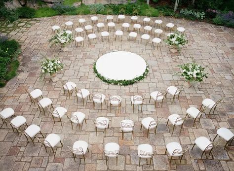 Wedding Ceremony Setup, Wedding Ceremony Seating, Boda Mexicana, Unique Wedding Flowers, Ceremony Seating, Flower Centerpieces Wedding, Rustic Chic Wedding, Wedding Table Centerpieces, Wedding Event Planning