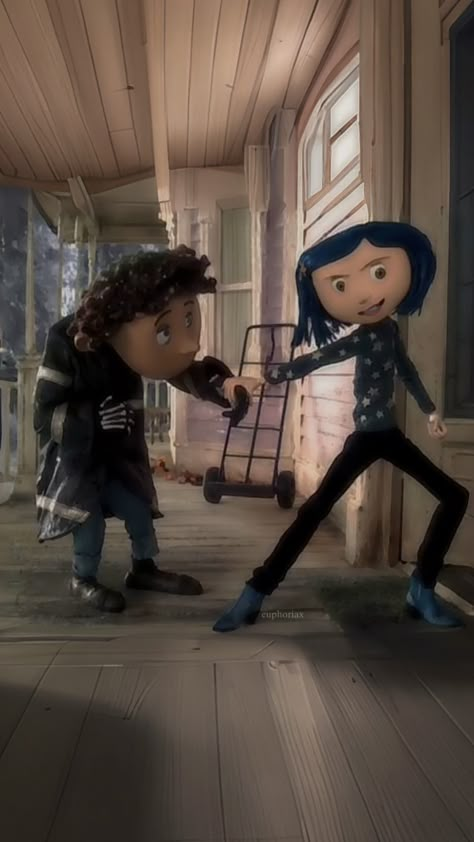 Coraline And Whybee, Caroline And Wybie, Coraline Matching Pfp, Coraline Book, Coraline Core, Coraline Wybie, D2 The Mighty Ducks, Coraline And Wybie, Coraline Art