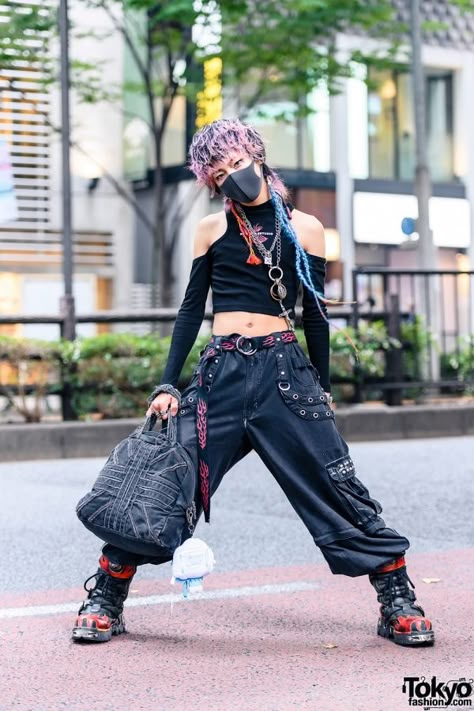 Flame Boots, Tripp Nyc Pants, Japan Fashion Street, Harajuku Fashion Street, Japanese Hair, Fashion Japanese, Tokyo Street Style, Japanese Hairstyle, Tripp Nyc