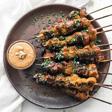 Grilled Chicken Marinades, Easy Chicken Satay, Kebabs Skewers, Chicken Satay Skewers, Satay Skewers, Chicken Satay Recipe, Satay Recipe, Chef Billy Parisi, Healthy Grilled