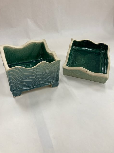 Pottery Box With Lid, Ceramics Slab Box Ideas, Ceramics Box With Lid, Pottery Boxes With Lids Ideas, Clay Slab Box Ideas, Ceramic Slab Box Ideas, Pottery Box Ideas, Ceramics Box Ideas, Box Ceramics Ideas