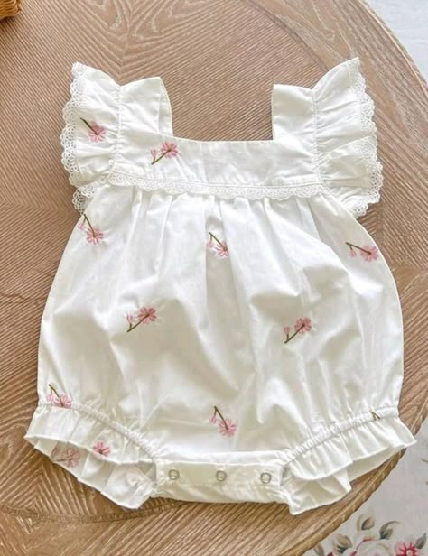 Embroidered Bodysuit, Muslin Baby Blankets, Glamour Nails, Baby Jumpsuit, Boys Romper, White Romper, Girl Onesies