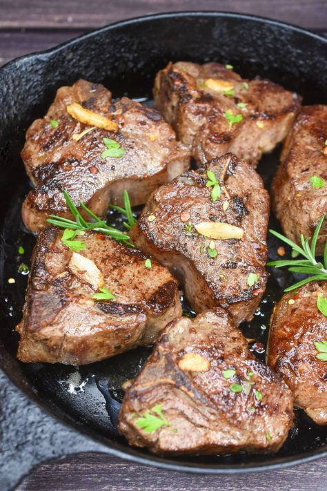 Lamb Loin Chops recipe, just at good as lamb rib chops, like a mini porterhouse steak! Mini Lamb Chops, Lamb Rib Chops, Lamb Steak Recipes, Lamb Loin Chop Recipes, Grilled Meatloaf, Easy Lamb Recipes, Leftover Lamb, Lamb Loin Chops, Lamb Steaks