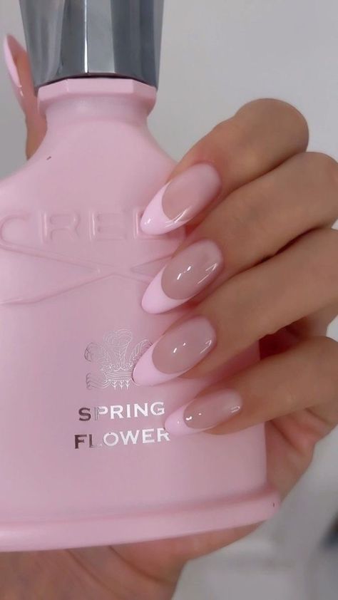 Light Pink Acrylics With Design, Ideas For Nails Acrylic, Ref Nails Ideas, Nail Inspo Trendy Summer 2024, Nail Inspo Simple Summer, Cute Plain Summer Nails, Cute Pink Acrylics, Light Pink Design Nails, Cute Nails 2024